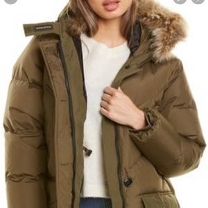 Woolrich Logo Down Parka. New!
